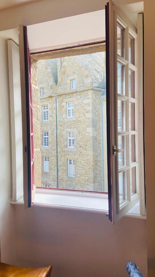Olivia - Charmant Appartement St-Malo Intra-Muros Сен-Мало Экстерьер фото